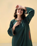 Luxurious Green pocket Embroidered 2-Piece Set